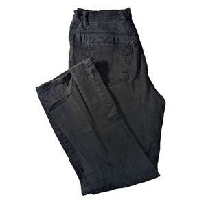 Basic Editions Classic Fit Size 6